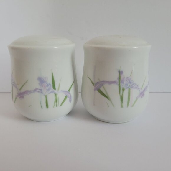 Vintage Japanese Porcelain Salt & Pepper Shakers With Lavender Iris Design - Picture 1 of 5